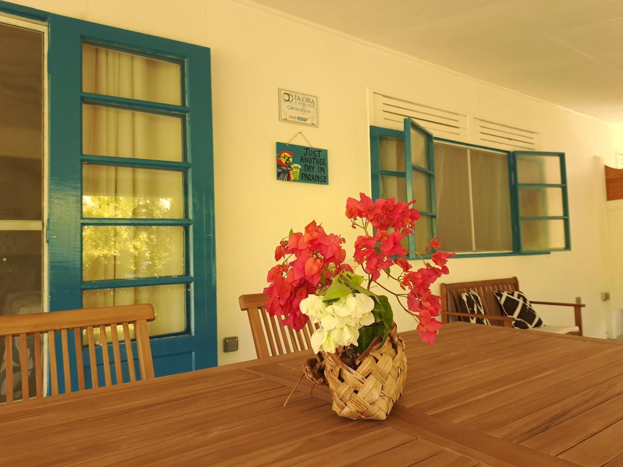 Moana Breeze Rangiroa - Rental Car Included - Air Conditioning - Wi-Fi Tiputa Exterior photo